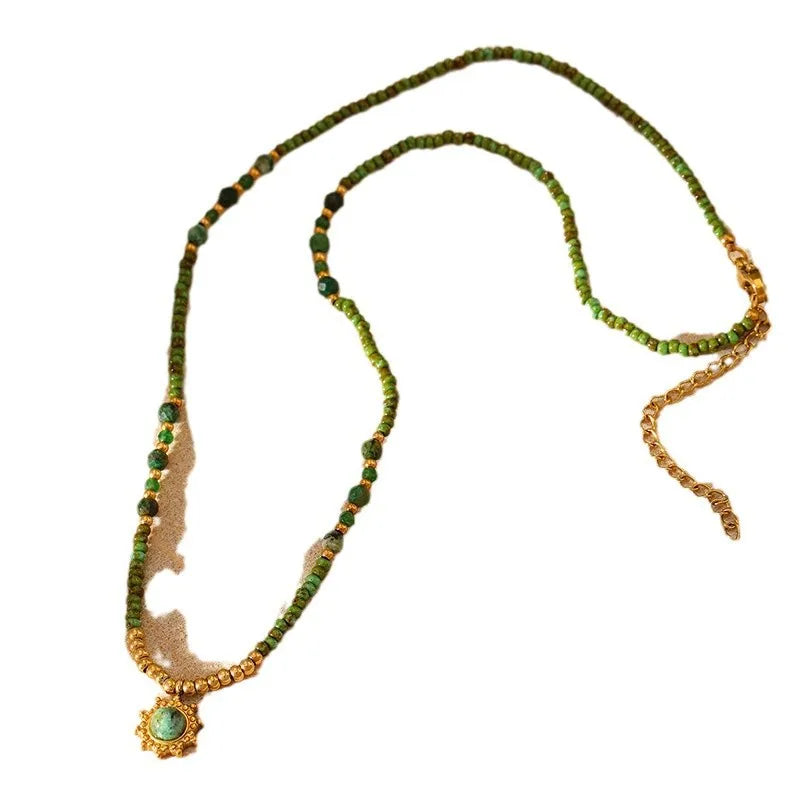 Hot Selling Versatile Stainless Steel Clavicle Gold Plated Link Necklace New Natural Stone Beaded Crystal Pendant Geometric
