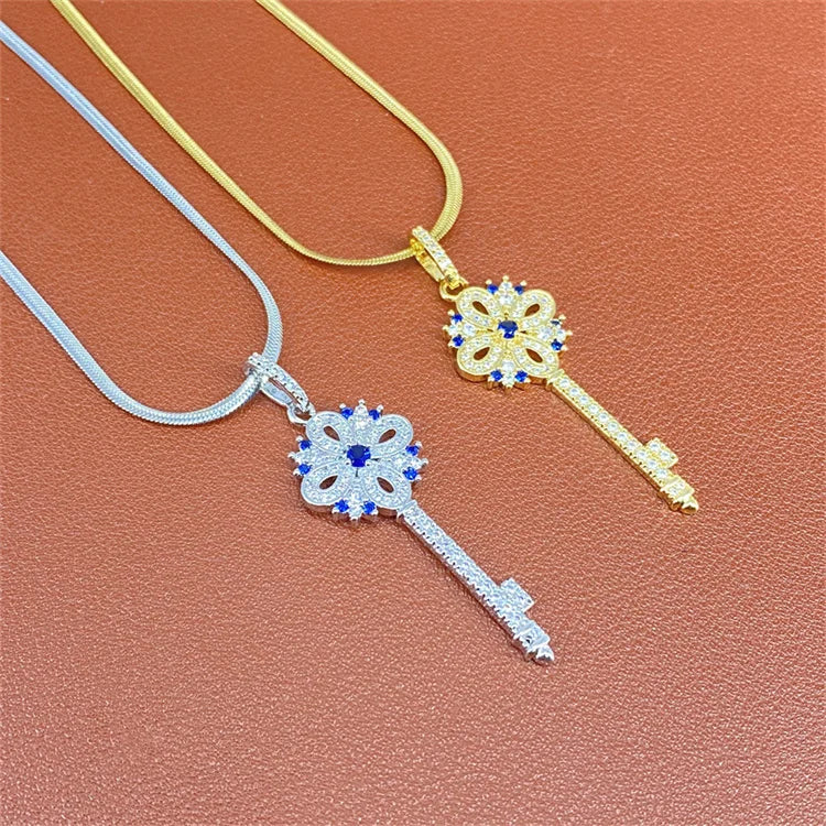 Wholesale No Fade Luxury Fashion Jewelry Best Friendship Zircon Necklace Four Leaf Flower Key Pendant Necklace