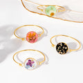 Custom Hot Sale Real Flower Jewelry Women Bohemian Bracelet Multi Style Round Shape Resin Dry Flower Charms for Bracelet