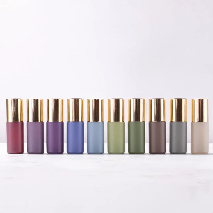 Wholesale Skincare Cosmetic Packaging 5ml 10ml Empty Essential Oil Roller Glass Bottle Roll on Perfume Bottle