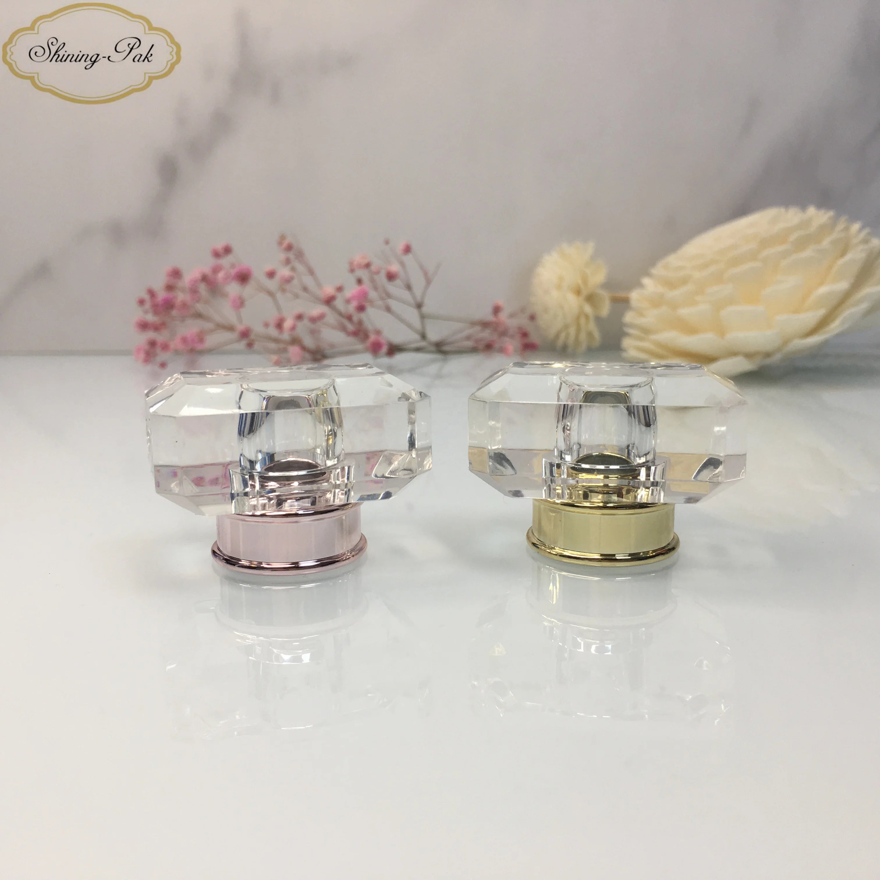 Factory Custom Eco-Friendly 15mm Plastic Smart Lids Square Gold Transparent Acrylic Perfume Cap
