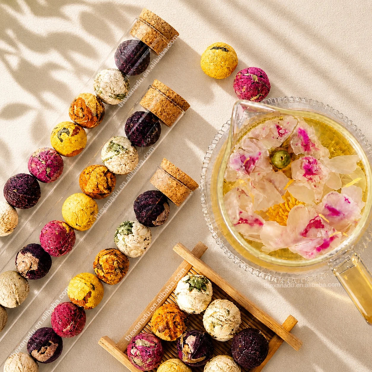 Wholesale 8 PCs Beautiful Natural Mini 5g Flower Balls Blooming Dried Tea Gift Glass Tubes Jasmine Rose Hibiscus Flowering Ball