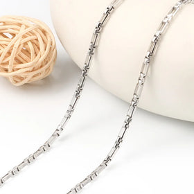 Stylish Stainless Steel Chains for Decoration DIY Jewelry Wholesale Square Thin Link Chain for Making Necklace and Bracelet