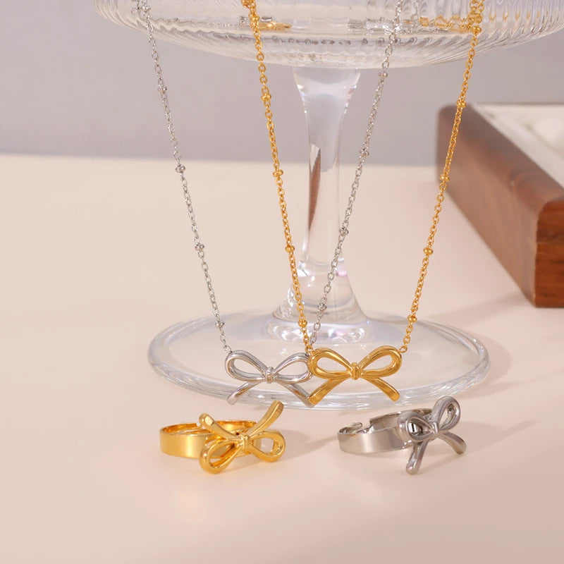 G3826 Wholesale Minimalist Women's Stainless Steel 18K Gold Plated Butterfly Bow Earrings and Necklace Fashion Jewelry Set
