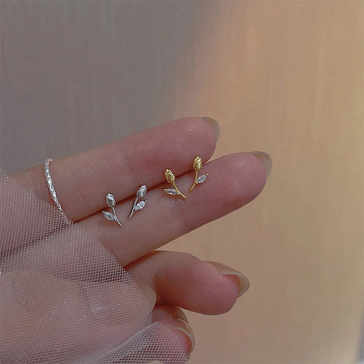 925 Pure Sterling Silver Zircon Rose Flower Stud Earrings Delicate Gold-Plated for Women Girls Trendy Style for Weddings Parties