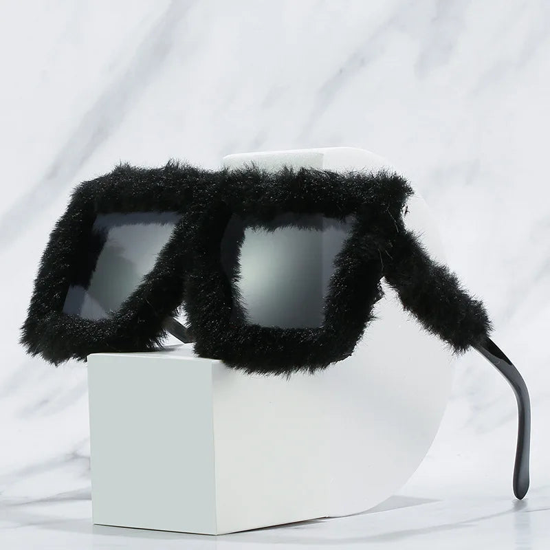 Fashion Luxury Velvet Oversized Square Party Sun Glasses Steampunk Soft Fur Sunglasses Women