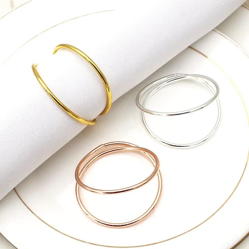 Wholesale Cheap Simple Shape Circle Napkin Holder Wood Metal for Tableware for Wedding Parties Campsites New Model for Hotels