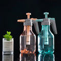Gardening Pouring Water Bottle Hand Press Grip Style Sprinkled Kettle Plants Flower Spray Watering Cans Pot