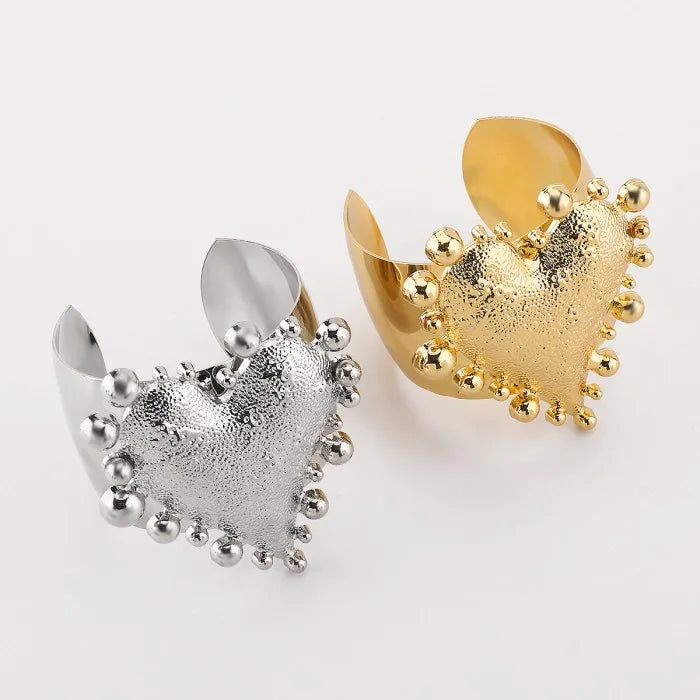 Exaggerated Hip Hop Cuff Wide Bangles Vintage Punk Gold Silver Color Metal Heart Bangles Women Bracelets Men Jewelry