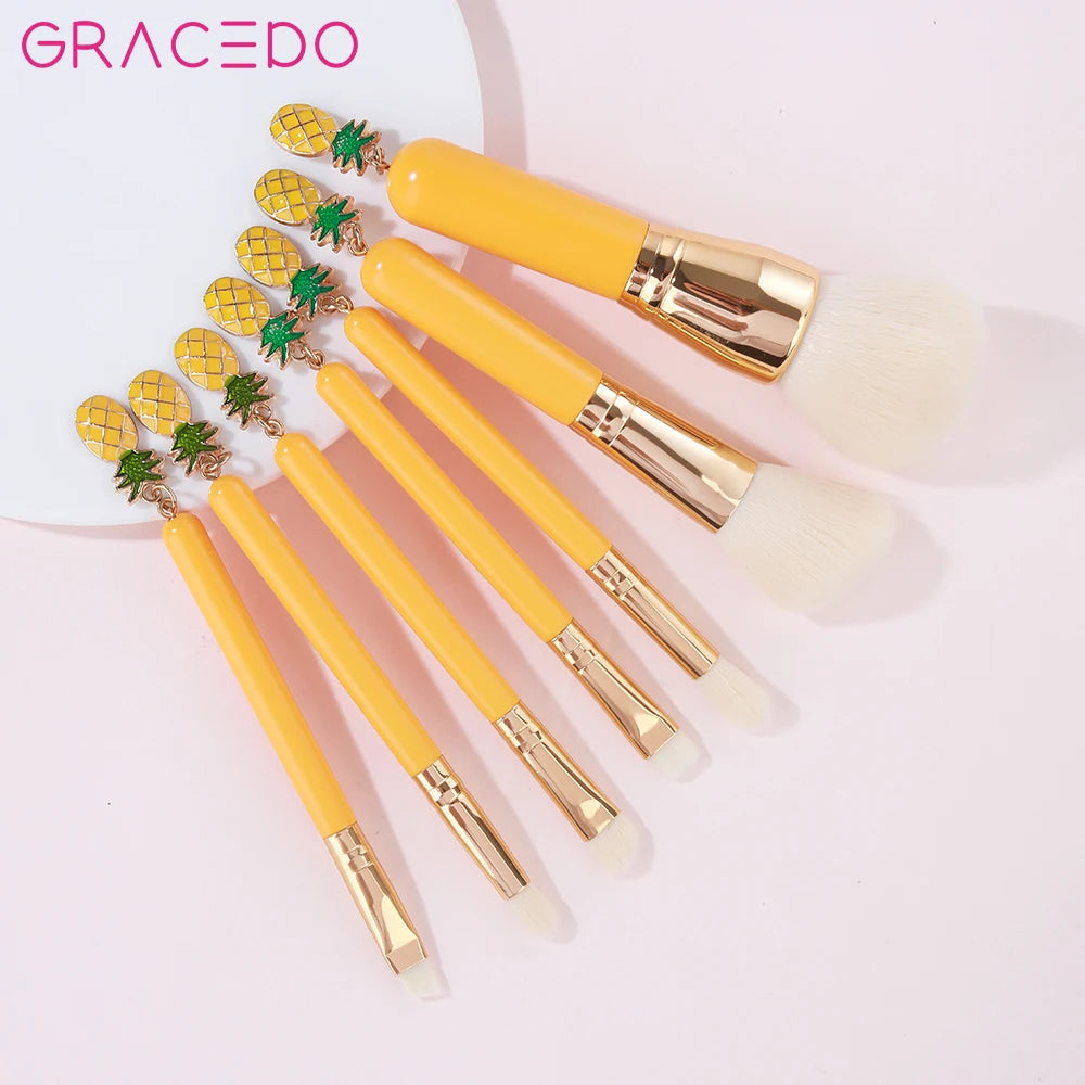 GRACEDO 7PCS Yellow Pineapple Pendant Mini Cute Gift Custom Logo Professional Luxury High Quality Face Brush Shaving Brush