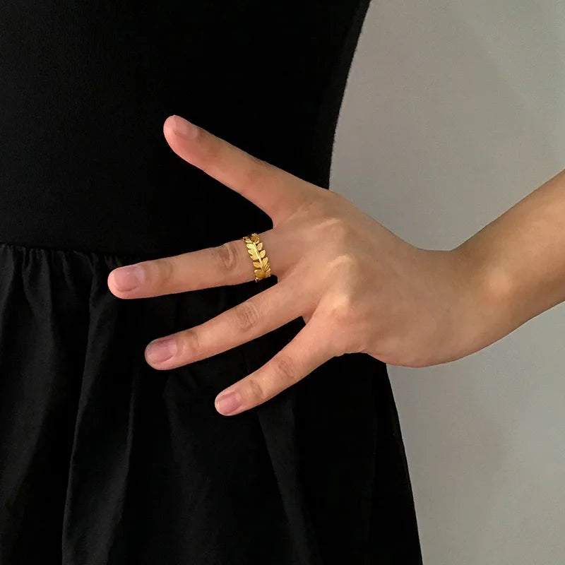 Wholesale Personalize Open Adjustable Stainless Steel Leaf Ring for Women Men