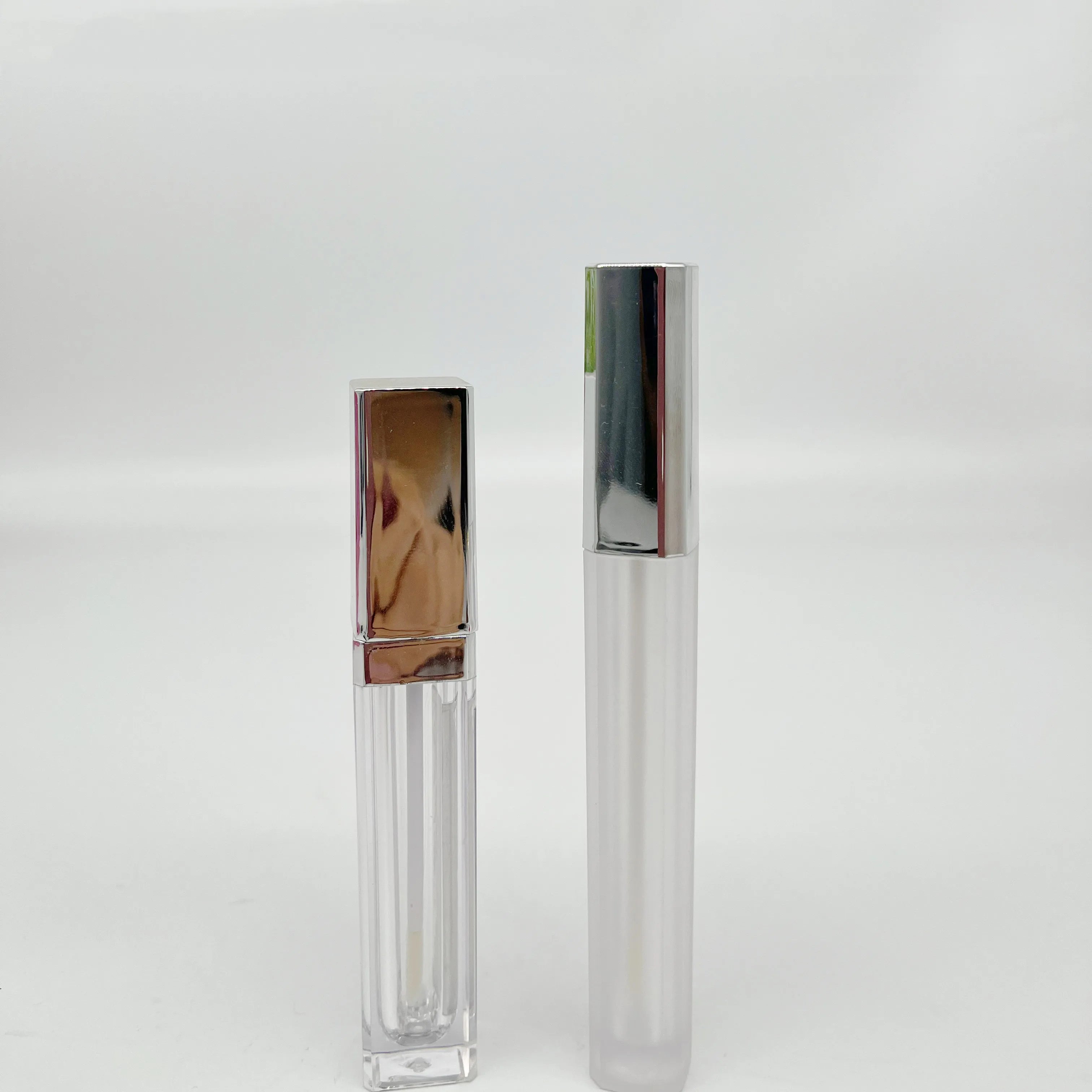 Luxury 10ml Gold or Rose Gold Led Light Cosmetic Packaging Plastic Lip Gloss Tube with Mirror Lip Gloss Containers Tube