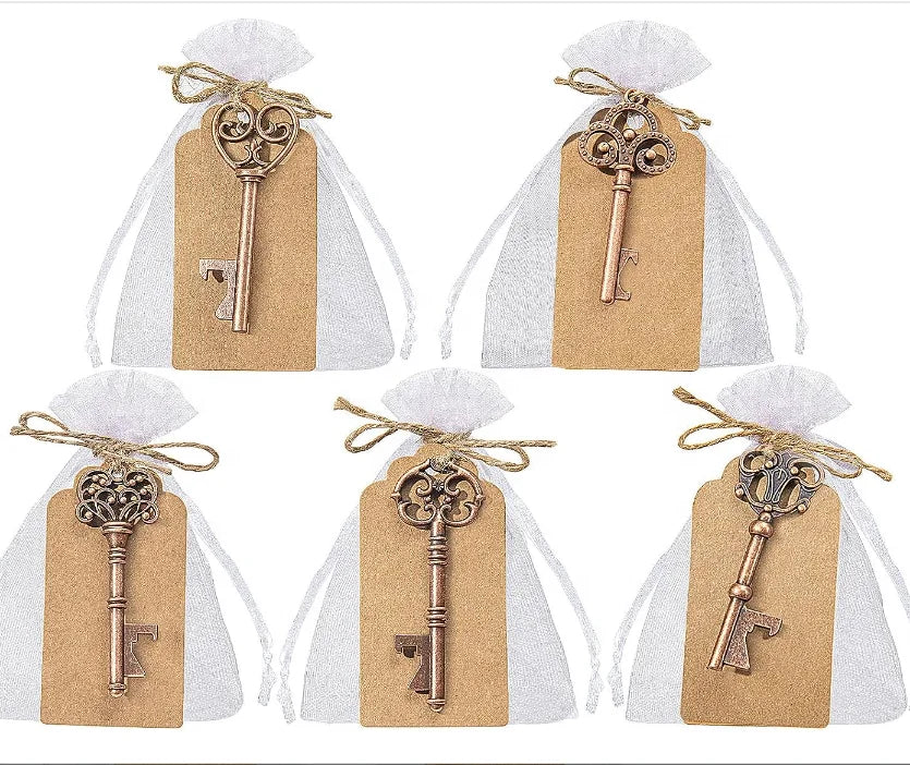 Wedding Favors for Guests Vintage Key Bottle Opener Organza Bag Kraft Paper Gift Tag