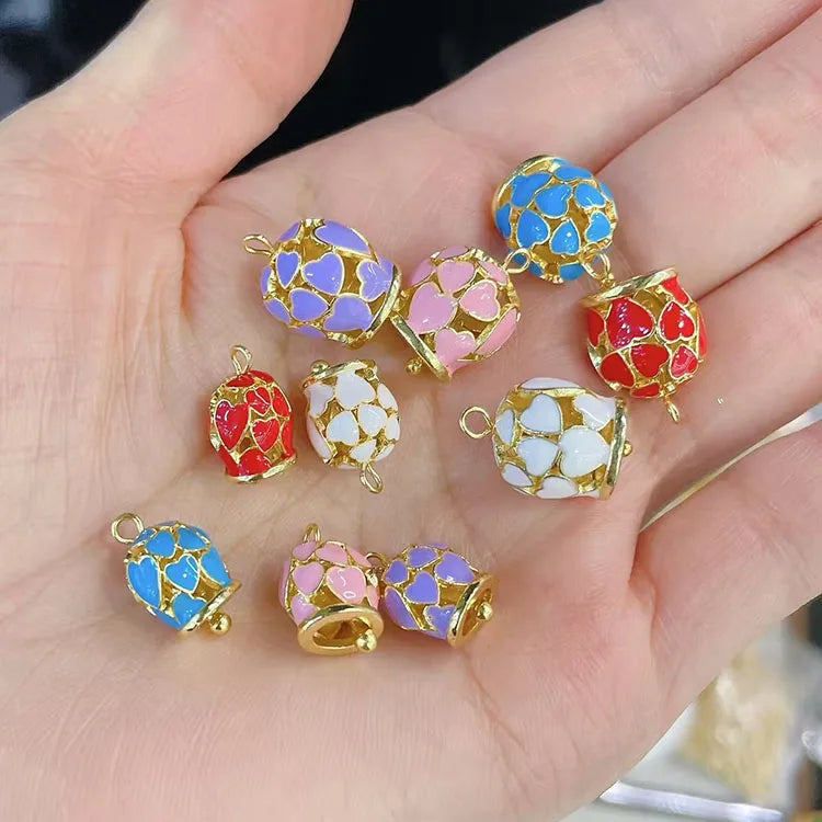 JS1864 Multi Colored Colorful Enamel Heart Pattern Jingle Bell Charm Pendants for Jewelry Necklace Bracelet Making