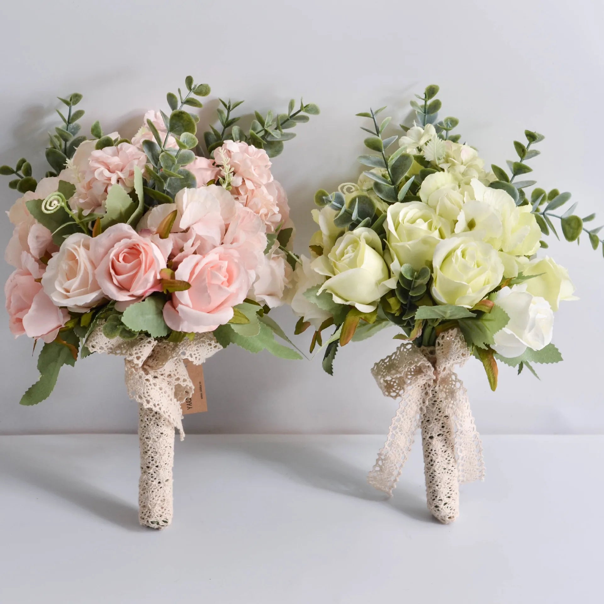 Beautiful Floral Bridal Bouquet Hand Tied Bouquet Artificial Flower for Wedding