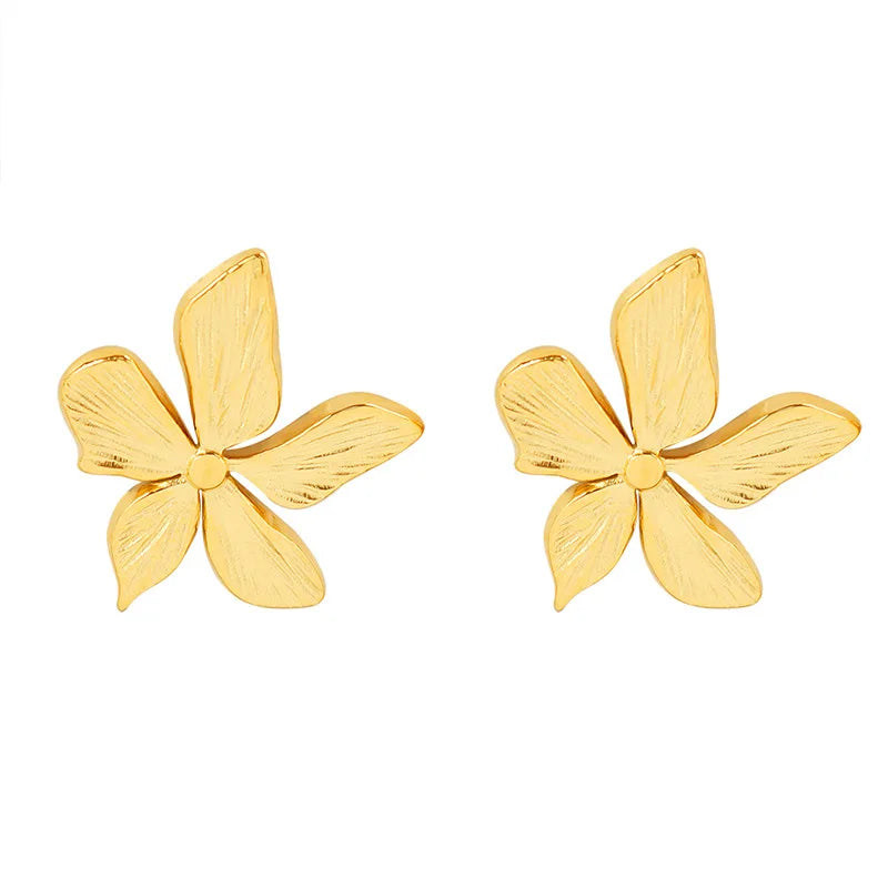 Waterproof 18k Gold Plated Stainless Steel Jewelry Gold Embossed Petal Flower Stud Earrings for Girls