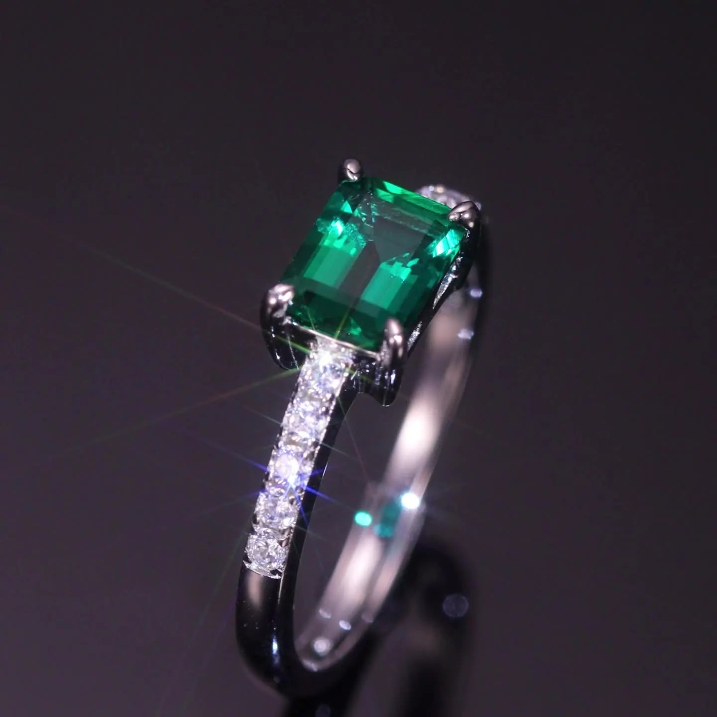 925 Silver Rose Gold Plated Emerald Cut Open Ring Unisex Trendy Baguette Shape Zambia Cultivates Green Grandmother Main