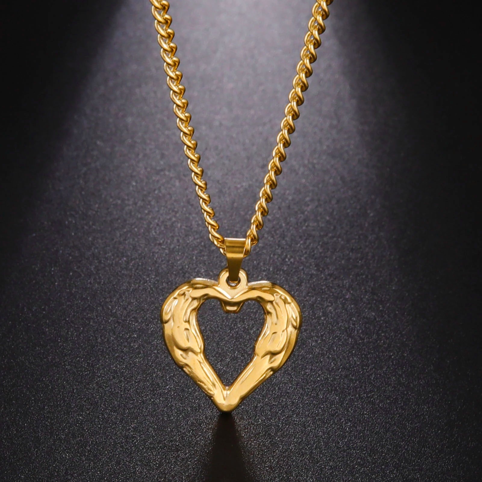 Myshape New in Heart Pendant Necklace Women Stainless Steel Gold Color Sweater Chain 2022 Kpop Jewelry Christmas Gift for Lover