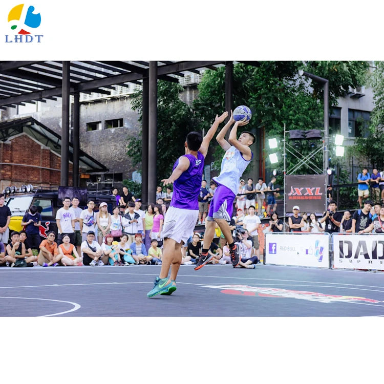 Garage and Basketball Court Mats Floor Plastic Modular Interlocking Flooring Tiles Carpets  with Cushion