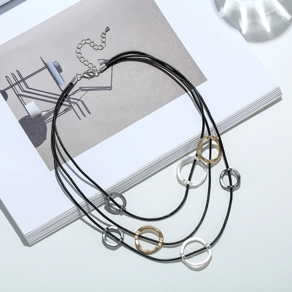 TongLing European Vintage Minimalist Necklace for Women Multilayered Silver Circular Charm Short Necklace for Summer Anniversary