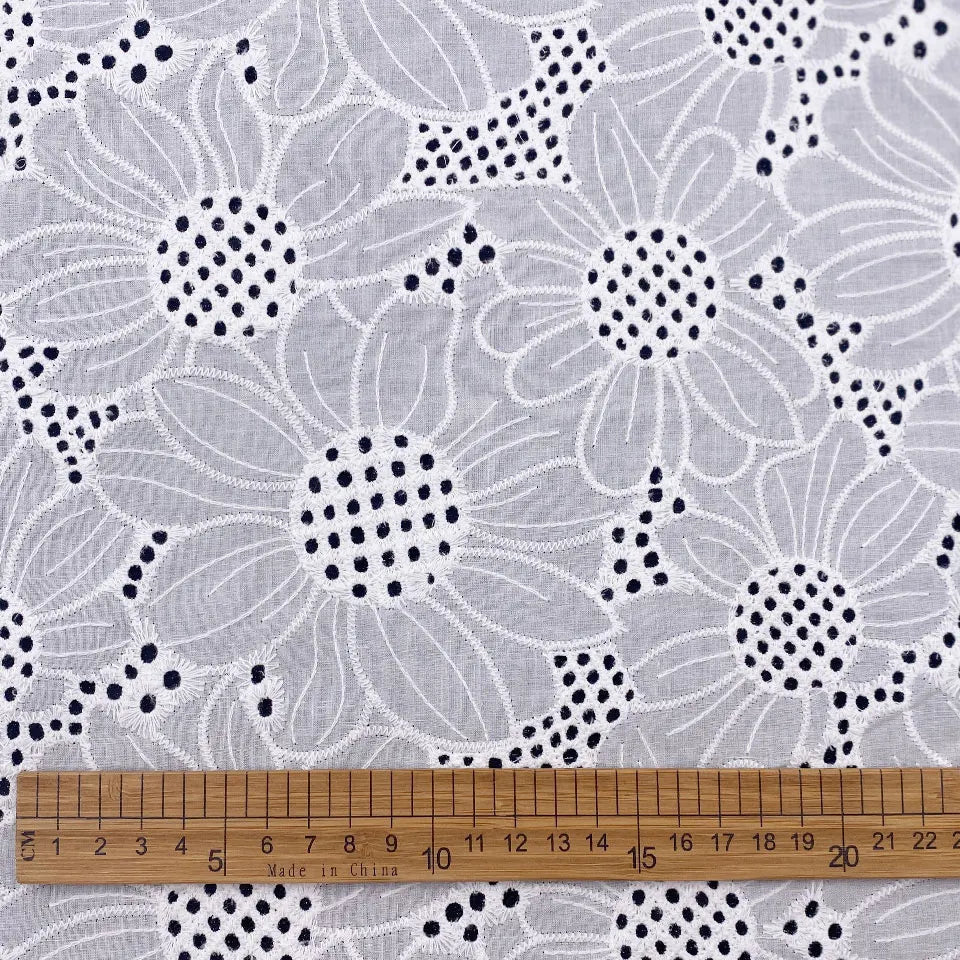 Nice Sunflower Dry White African Voile Flower Lace swiss 100% Cotton Eyelet Fabric for Dress