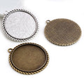 35mm Inner Size Antique Bronze and Silver Colors Plated Fashion Style Cabochon Base Setting Charms Pendant Blank Trays