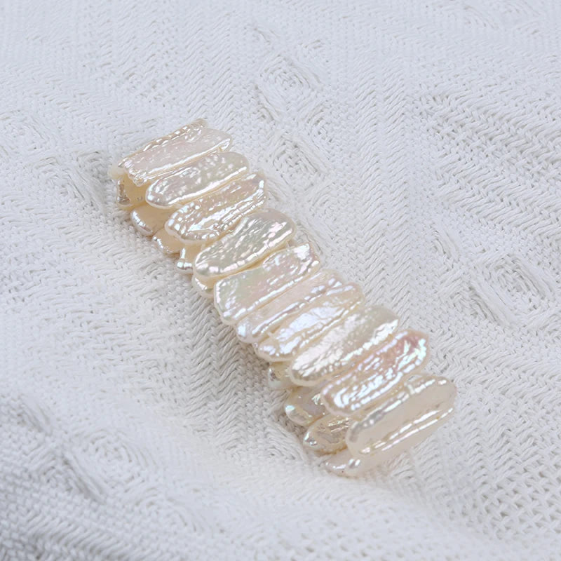 Best Selling Zhuji Luxury Design Freshwater Pearl Bracelet White Pink Natural Biwa Shape with Diamond for Wedding or Gift