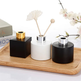 Stock 100ml 120ml 150ml White and Black Colored Reed Diffuser Glass Perfume Bottles with Screw Cap