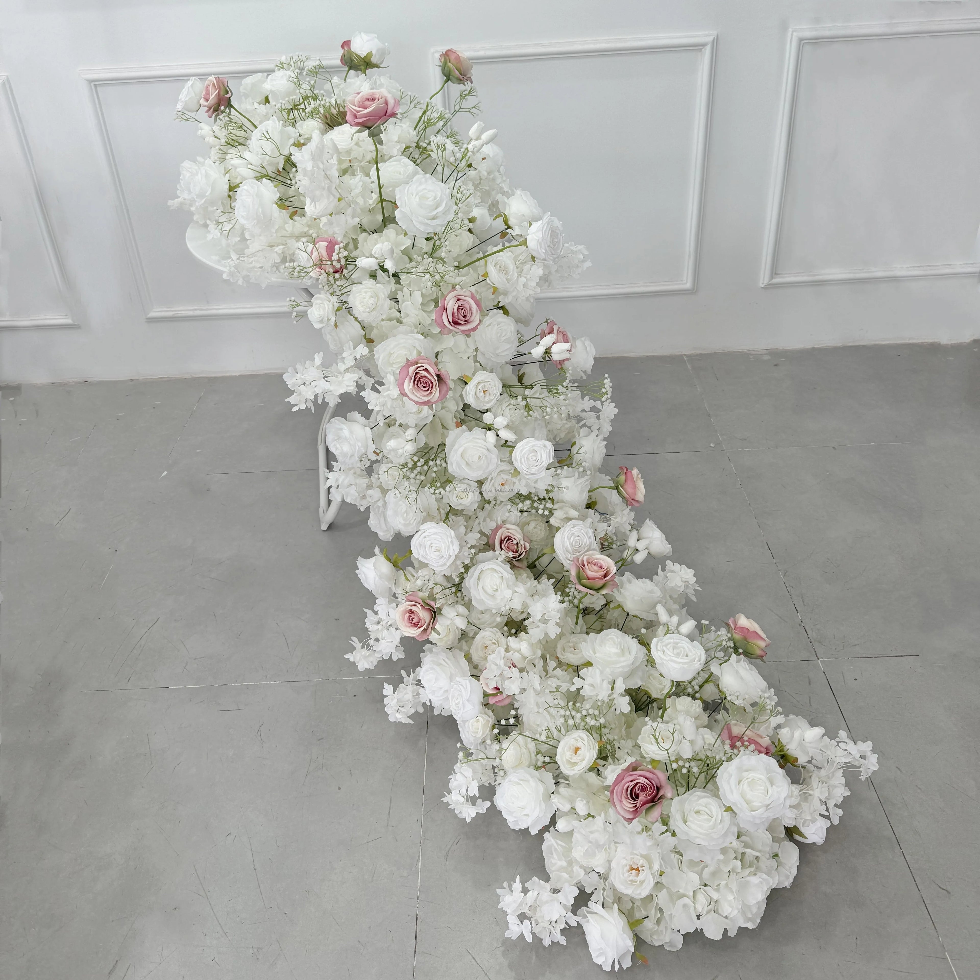 Wholesale Red & Pink Artificial Silk Roses Wedding Centerpieces & Table Decorations Floral Arrangements Rose Wedding Decor