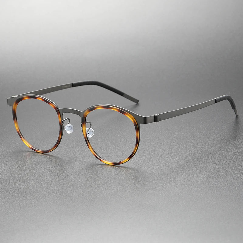 9704 High Quality Hot Sale Optical Frames Classic Round Titanium Acetate Frame Premium Unisex Eyeglasses Frame