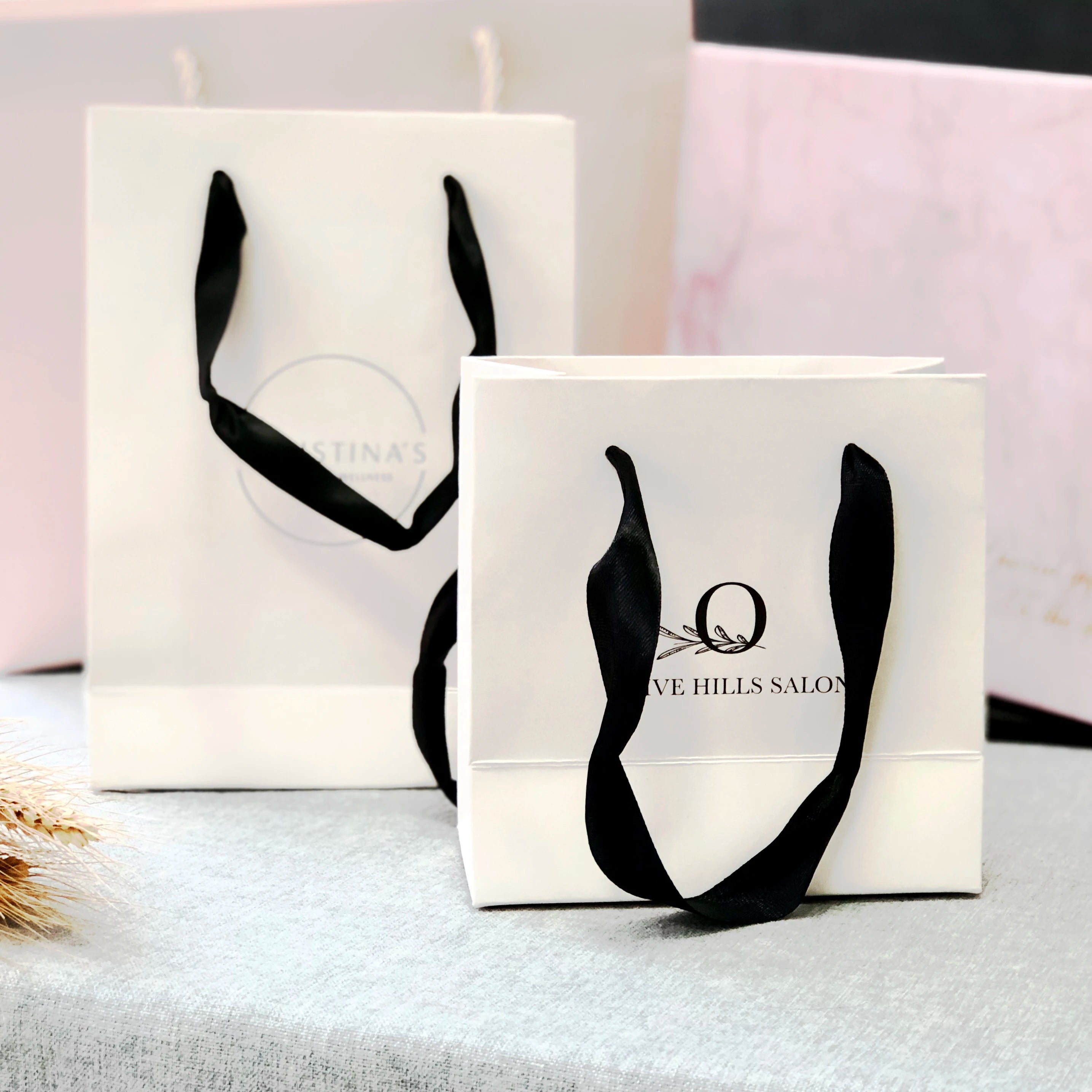 Custom Rose Gold Foil Logo Tote Gift Bags White Kraft Cardboard Paper Package Cotton Ribbon Handles Elegant Art Gift Packaging