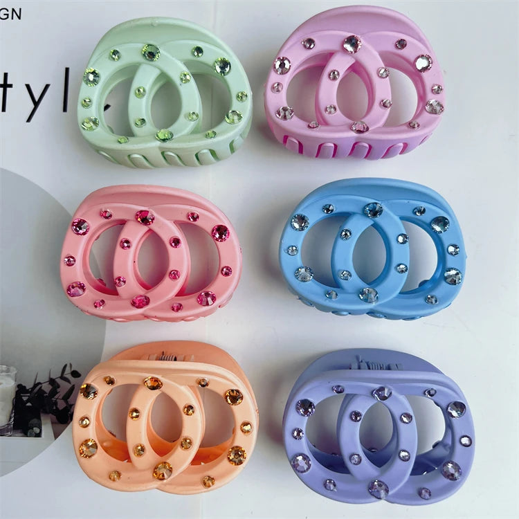 Women Summer Plastic Round Hair Claws Matte Non slip Korean Plastic Hair Claw Clip with Rhinestone