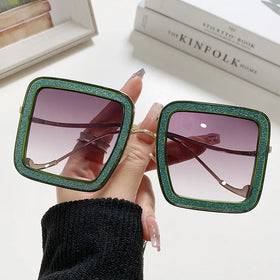 2024 New Sunglasses UV400 protection Trend Sunglasses Women Oversized Sunglasses