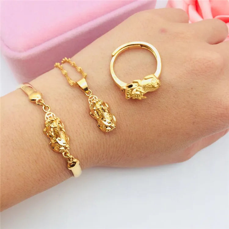 Dubai Gold  Sand Gold Jewelry Brass Gold Plated Jewelry Pixiu Three-Piece Set Pixiu Bracelet Ring Pendant Factory Wholesale