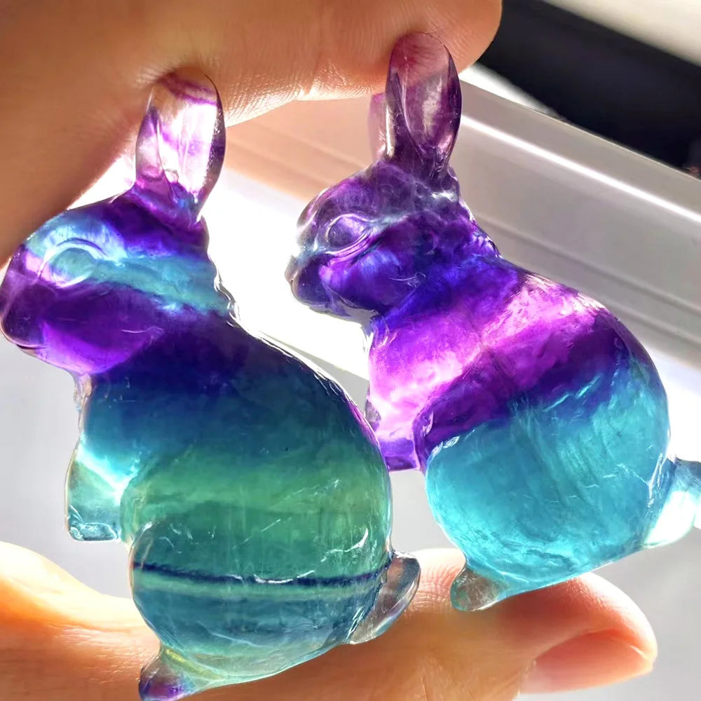 Hot Sales Polished Rainbow Fluorite Rabbit Hand Carved Easter Bunny Crystal Sculpture for Fengshui Natural Animal Theme Gift