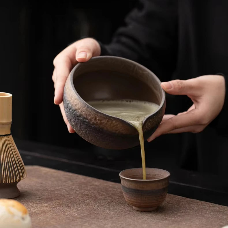 Premium Gifts Matcha Kit Set Iron Glazed Bowl with Pouring Spout and Stand Bamboo Whisk Holder and Scoop Matcha Tools Set
