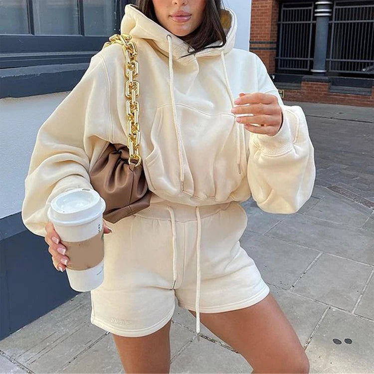 Custom Logo 2 Piece Short Set Women Sportswear Solid Casual Style Knitting Two Piece Hoodie and Shorts Set for Fall Winter