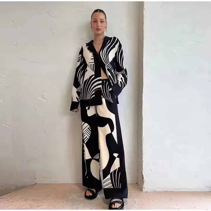 2025 Fashion Lady High Streetwear Chic Lapel Long Sleeved Top Loose Straight Leg Pants Suit Women Digital Printed Two-piece Set