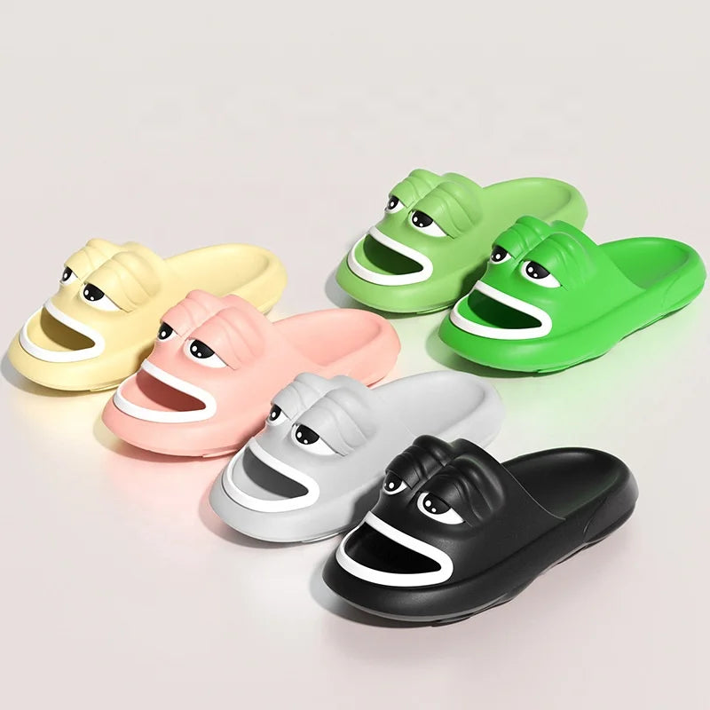 New Arrival Frog Slippers Female Summer Cute Cartoon Animal Man Indoor Bathroom Outside Wear Soft Cloud Sandals