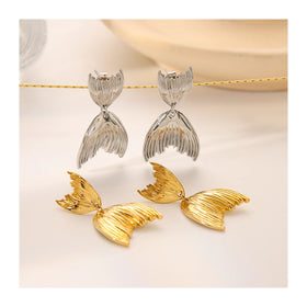 Hot Selling 18K Gold Plated Stainless Steel Fishtail Inspired Stud Earrings Designer Earrings Pearl Diamond Women Party Occasion
