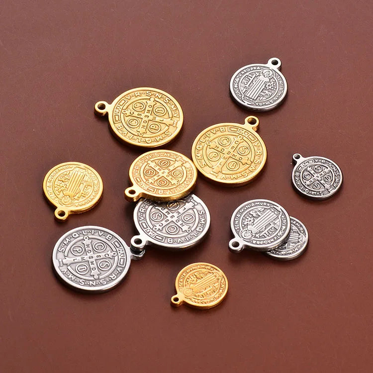 SP4064 Waterproof Gold Plated Stainless Steel Saint Benedict San Benito Medal Charm Catholic St.Benedict Medallion Medal Pendant