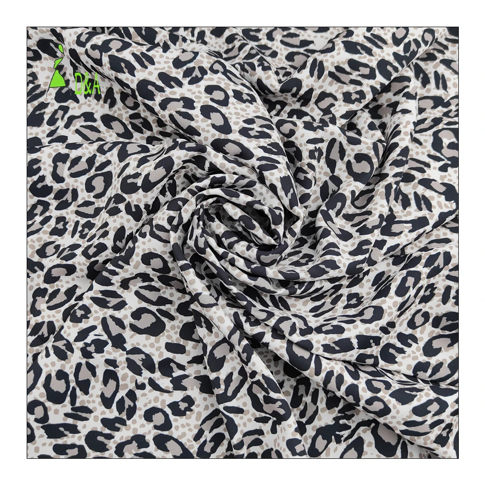 Wholesale Women's Printed Fabric Custom Digital Leopard Animal Silk Satin 100% Polyester Twill Woven for Girls Tracksuit