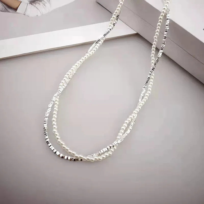 Wholesale Double Layer Silver Scraps Choker Necklace Natural Stone White Resin Round Necklace for Women