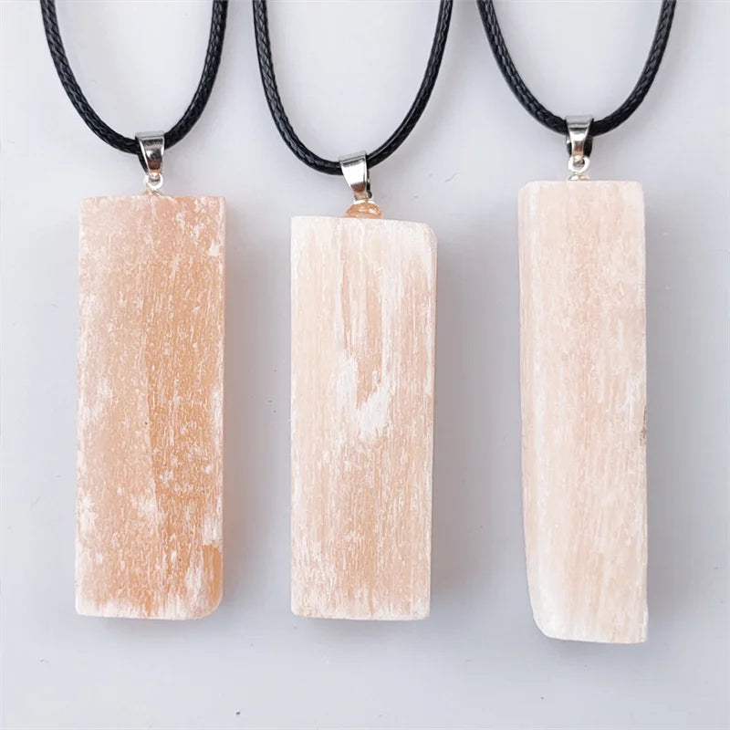 Wholesale Reiki Healing Dowsing Gypsum Orange Selenite Sticks Crystal Wand Set Pendant Chakra Pendulum for Gift