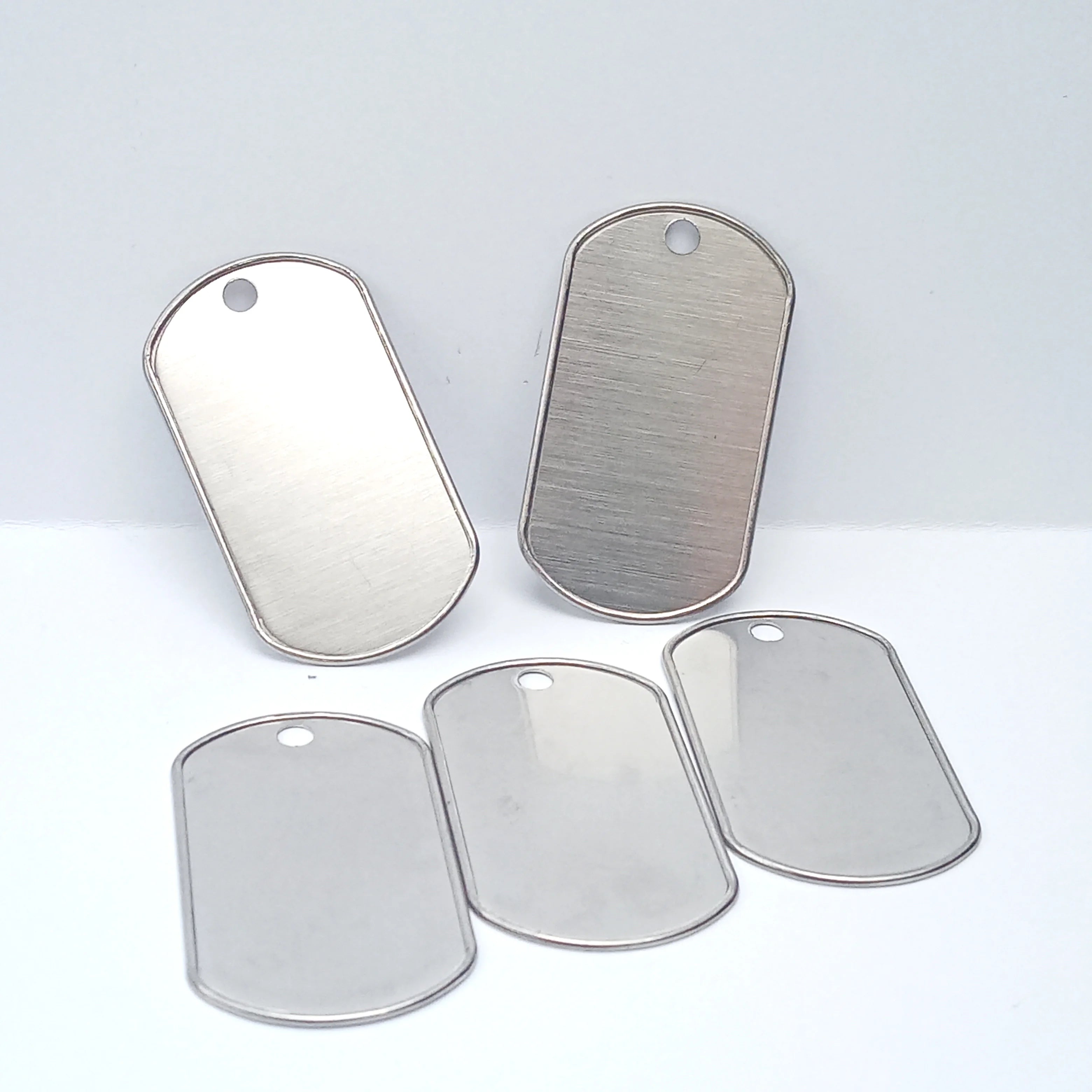 Big Quantity Sell Blank hang Tags Many Uses Can Be Processed Personal Label Tags in the Surface Smooth and Brush