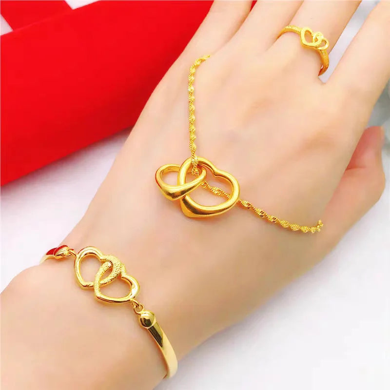 Dubai Gold Ladies  Copper Ring Necklace Set Brass Gold Plated  Color Preservation Design Small Clavicle Chain
