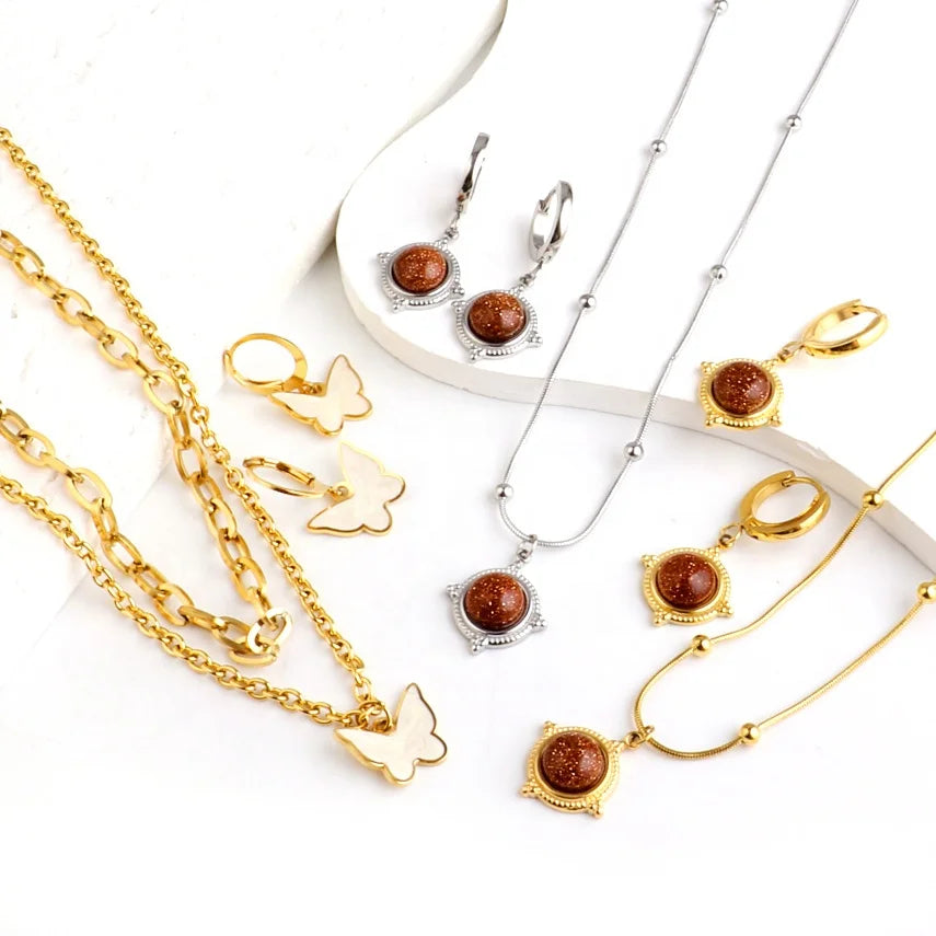 Non Tarnish PVD 18K Gold Stainless Steel Jewelry Fine Red Gold Sandstone White Shell Butterfly Pendant Necklaces and Earring Set