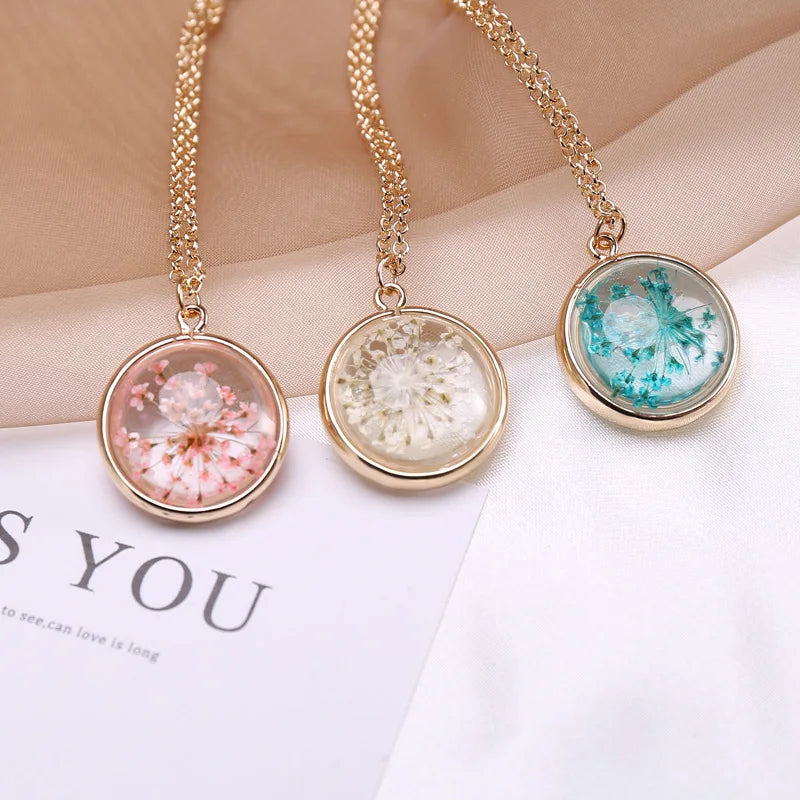 Transparent Glass Pendant Necklace for Female Creative Artificial Flowers with Diamond Main Material Alloy