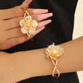 2023 New Arrival Fashion Jewelry Women's Gold Jewelry Arm Ring New Vintage Exaggerated Large Gold Flower Big Bangle Bracelet