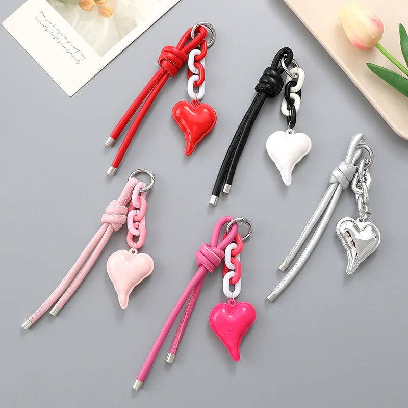 Vintage Style New PU Leather Rope Keychain Pendant Hand Woven DIY Accessory with Heart-Shaped Design for Bag Hanging